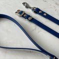 Afbeelding laden in Galerijviewer, Waterproof Collar + Lead Bundle - Navy - Furry Tails
